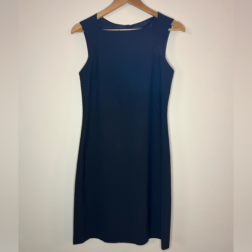 Theory Almeria/Broadway Stretch Wool Dress. 4